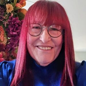 Meet your Posher, Karen e.